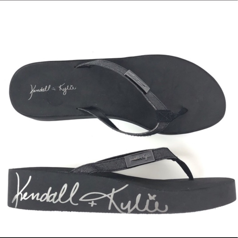New Kylie and Kendall Black Platform Flip Flops